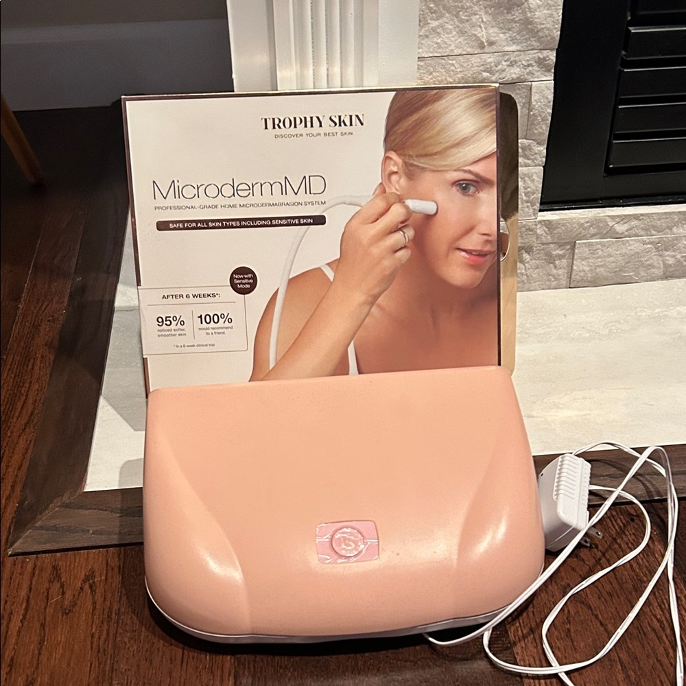 Trophy Skin Pink MicrodermMD System